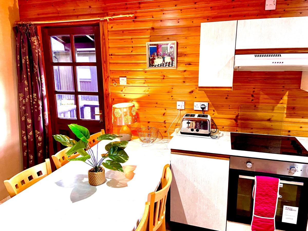 Braemar Lodge Cabins Not For Profit Luaran gambar